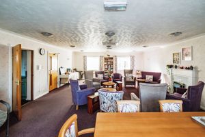 RESIDENTS LOUNGE- click for photo gallery
